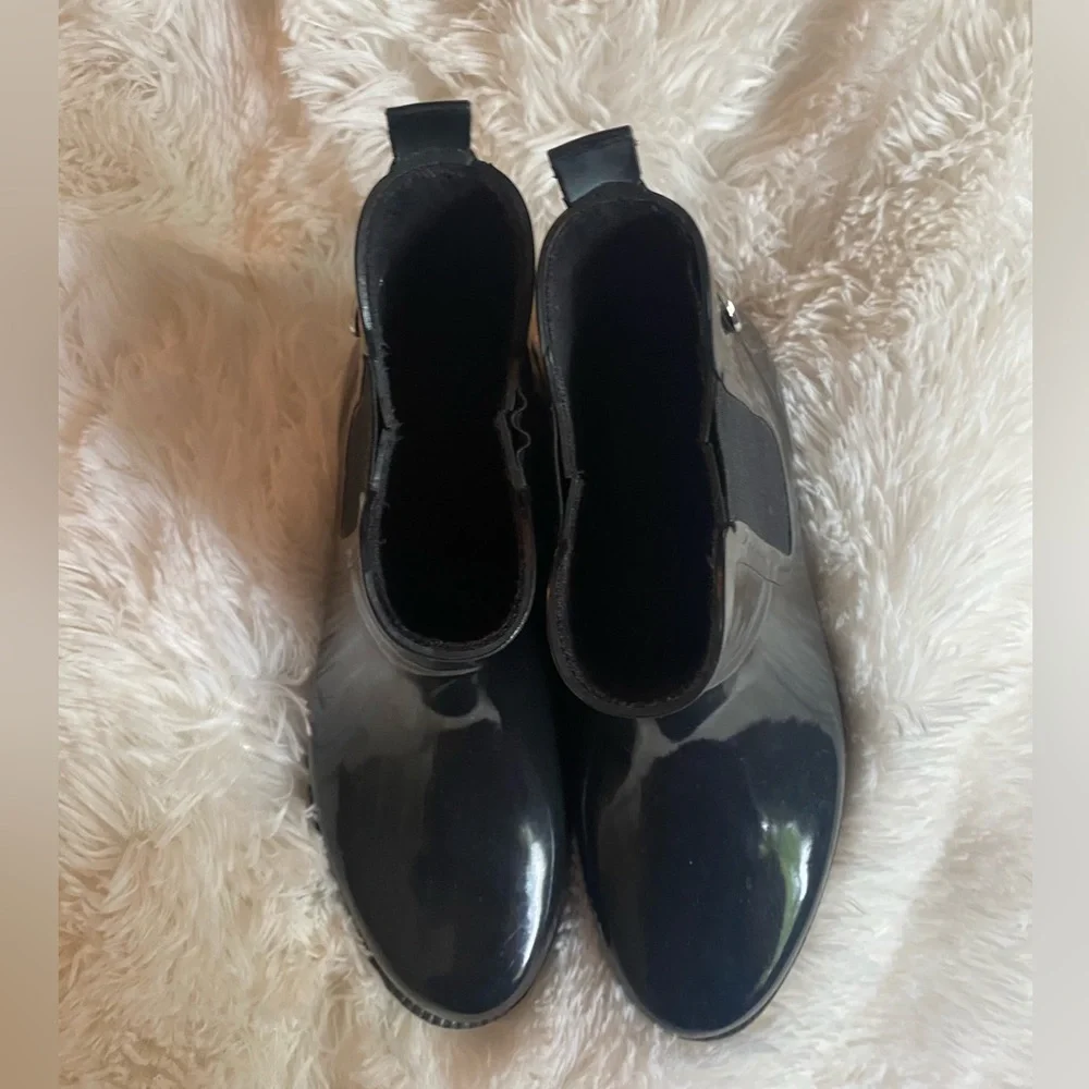 Michael Kors Black Ankle Rain Boot Size 7 - Picture 7 of 9